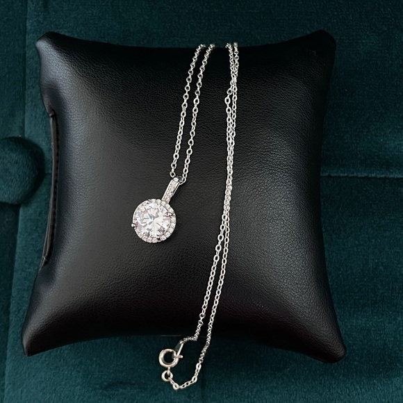 Diamond Sterling Silver Cubic Zirconia Necklace. - Picture 2 of 5